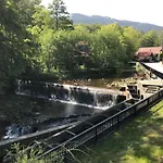 Domek alpejski Luxus Ferienhaeuser Zum Ilsetal Mit Kamin & Sauna In Im Harz Ilsenburg